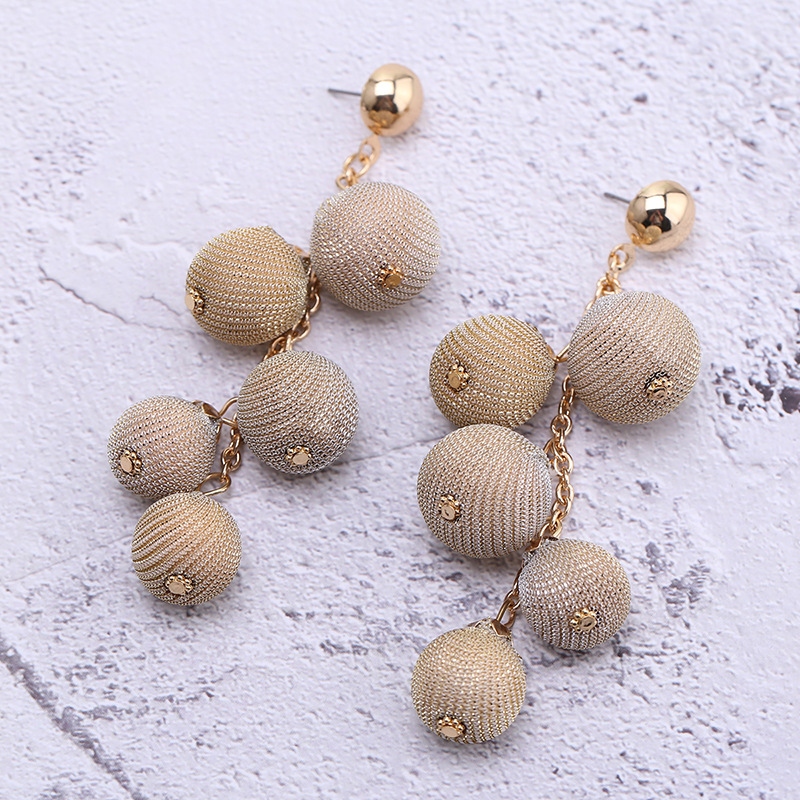 Boucles d'oreilles populaires  - Women'S Fashion E Commerce avis et prix
